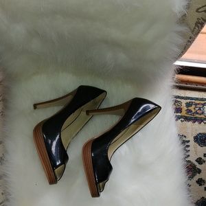 Black patent leather peep toe heel size 7